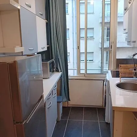 Lovely 3 Riquier Next To Port With Ac! 尼斯